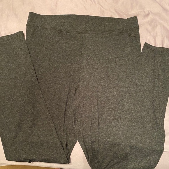 PINK VICTORIA SECRET LEGGINGS - Picture 4 of 8